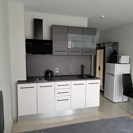 Admiral Plaza Sunny *